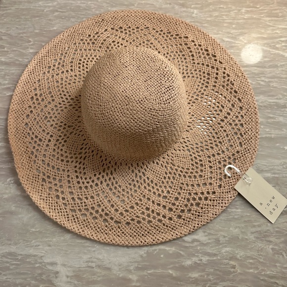 Light Pink Sun Hat NWT - Picture 2 of 3